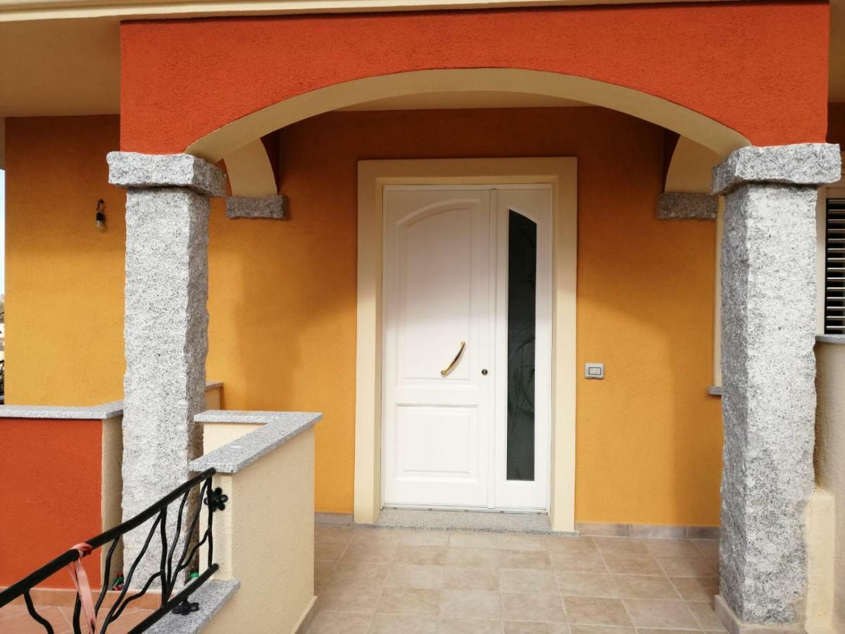 Апартаменты La Casa Di Geppo Кастельсардо Экстерьер фото